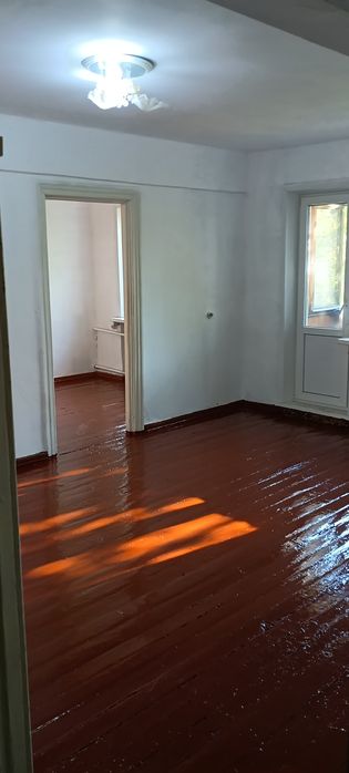 Продам 2х комнатную кв в центре