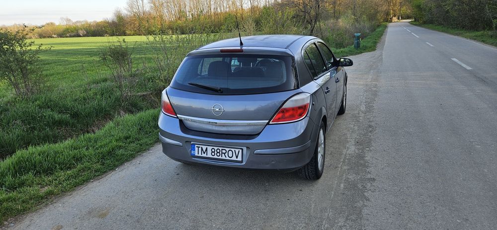 Opel Astra H 1.6 benzina – intretinuta,