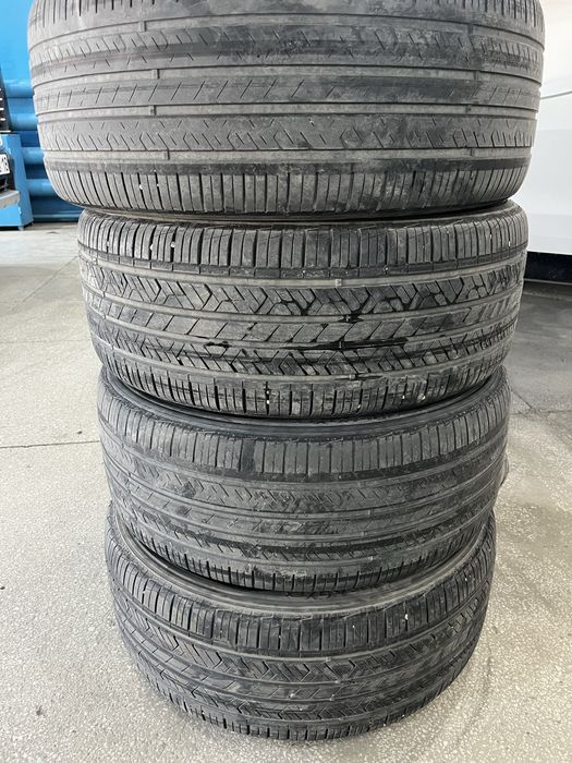 Продам Шины 245х45R18