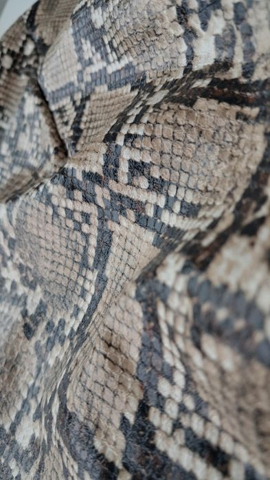 Pantaloni drepti snakeskin