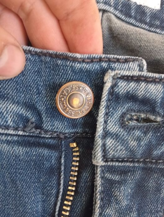 Джинсы Levi's 506