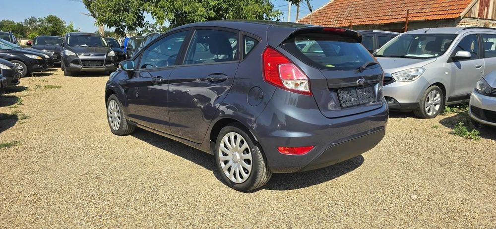 RATE doar cu buletinul AVANS 0 & CASH GARANTIE Ford Fiesta an 2013 motor 1300 cm3 benzina euro 5 clima incalzire scaune carte service