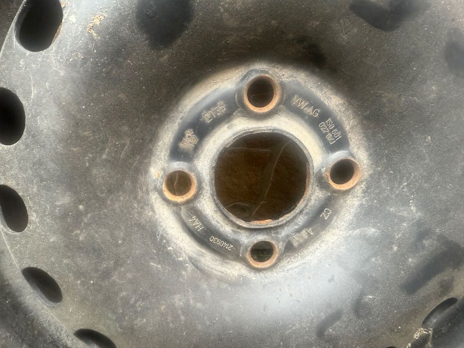 Джанти от wv up! Със зимни гуми добър грайфер