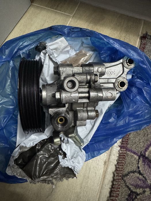 Гур насос на тойоту