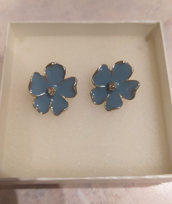 Дамски елеганти обеци