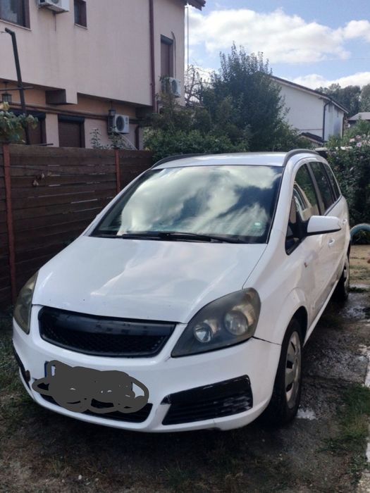 Opel Zafira b.   .
