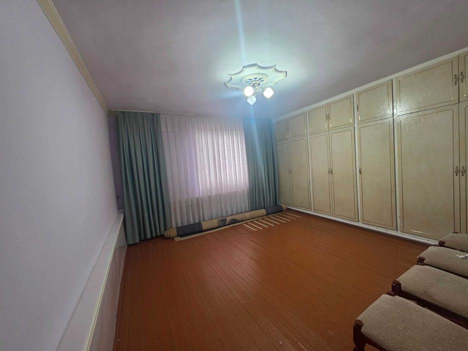 Ховли Уй сотилади