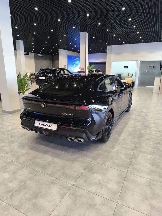 Changan UNI V спорт