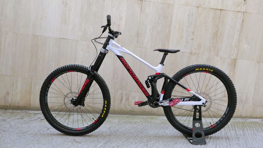 Mondraker Summum 29 DH – Race Ready, BoXXer, Code R