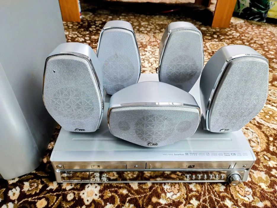 LG домашно кино DVD/VCR, Dolby Digital 5.1