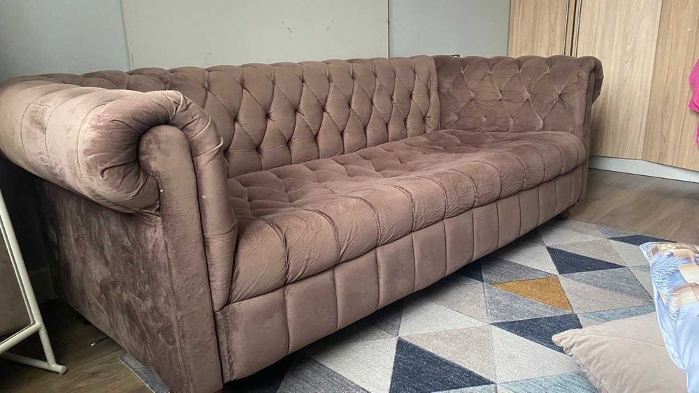 Диван для гостиной