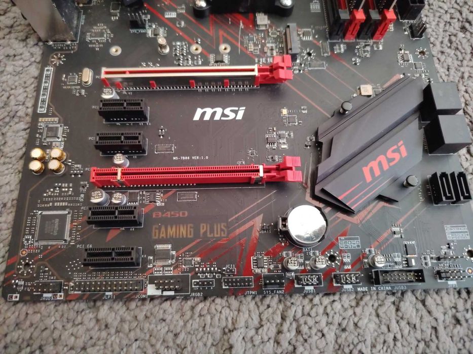 MSI B450 Gaming Plus + AMD Ryzen 7 2700X 8-Core 4,3GHz + 16GB RAM 3200Mhz + Охладител