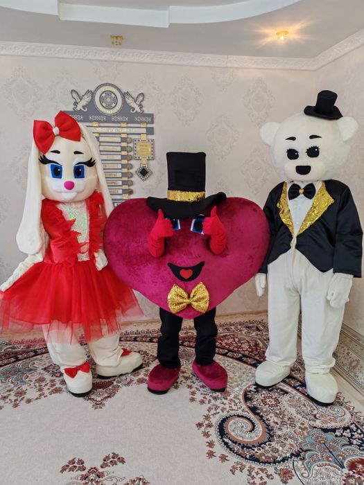 Прокат разных  костюмов