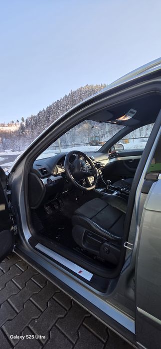 Vând Audi A4 b7 S-line