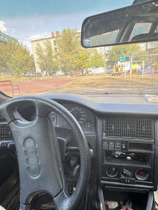 Продам Audi 80 B4 срочно
