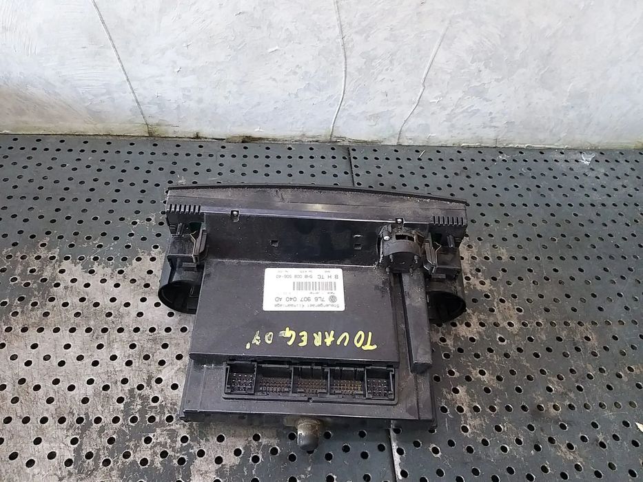 Panou comanda clima ac vw touareg 7l 7l6907040ad