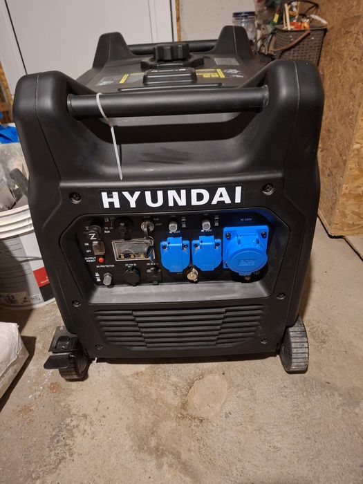 Продавам Генератор