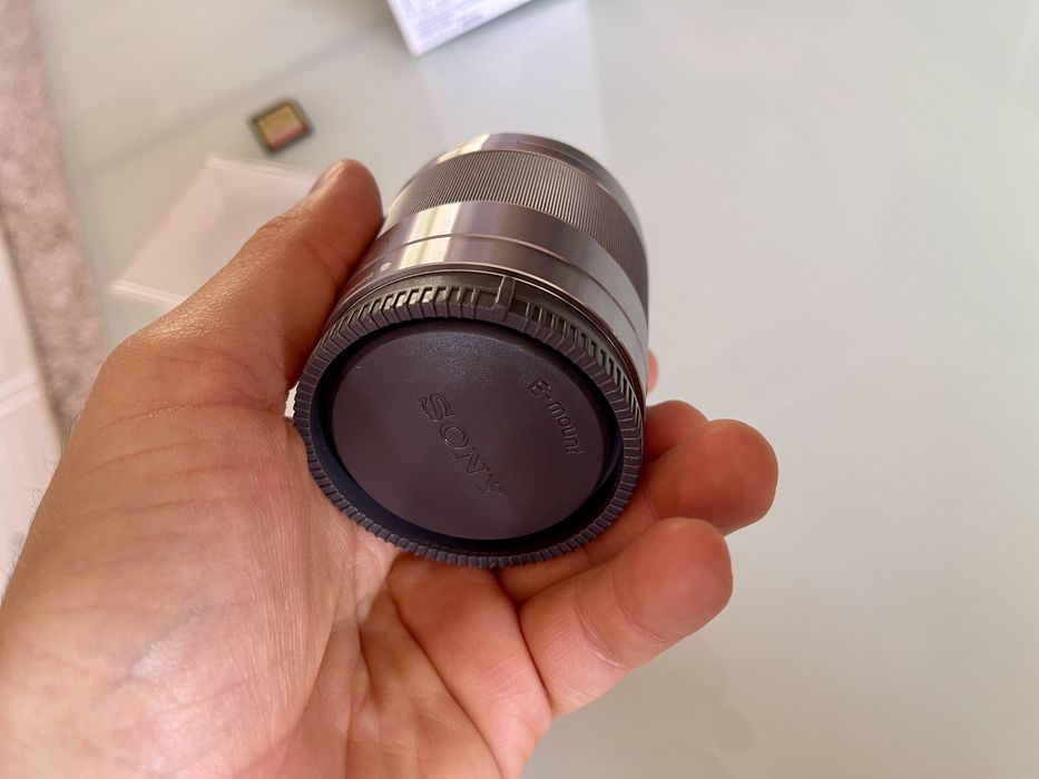 Sony E 50mm F1.8 OSS SEL50F18 – obiectiv portret APS-C E-mount