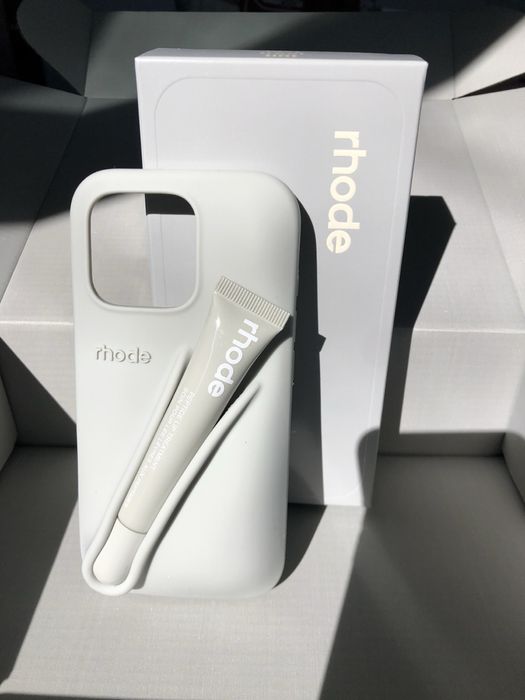 Rhode калъф и Rhode гланц    Rhode Case & Lip Gloss Безплатна доставка
