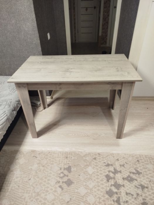 обеденный стол новый!