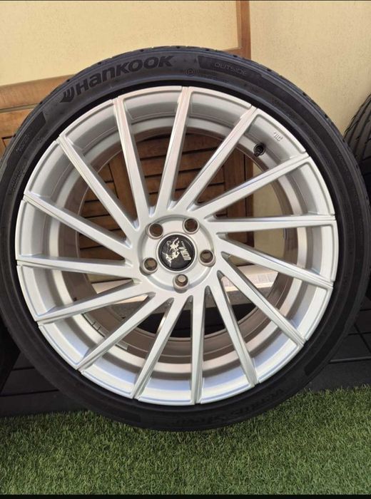 Алуминиеви джанти Ultra Wheels Storm 8.5×19 5 108 et45