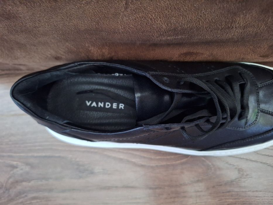 Pantofi Vander marimea 44