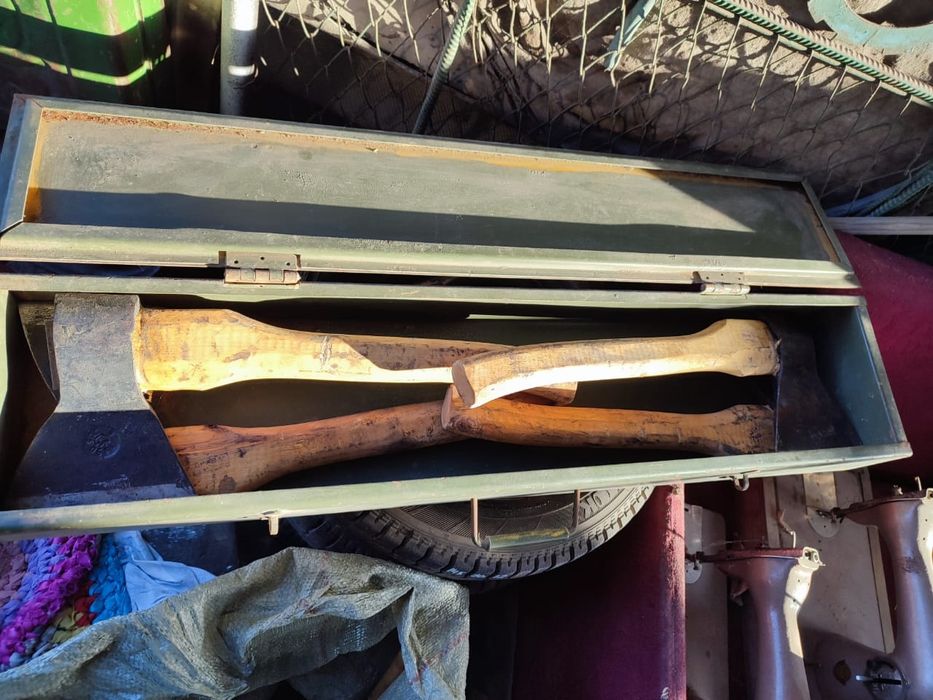 Топоры с хранения мясной