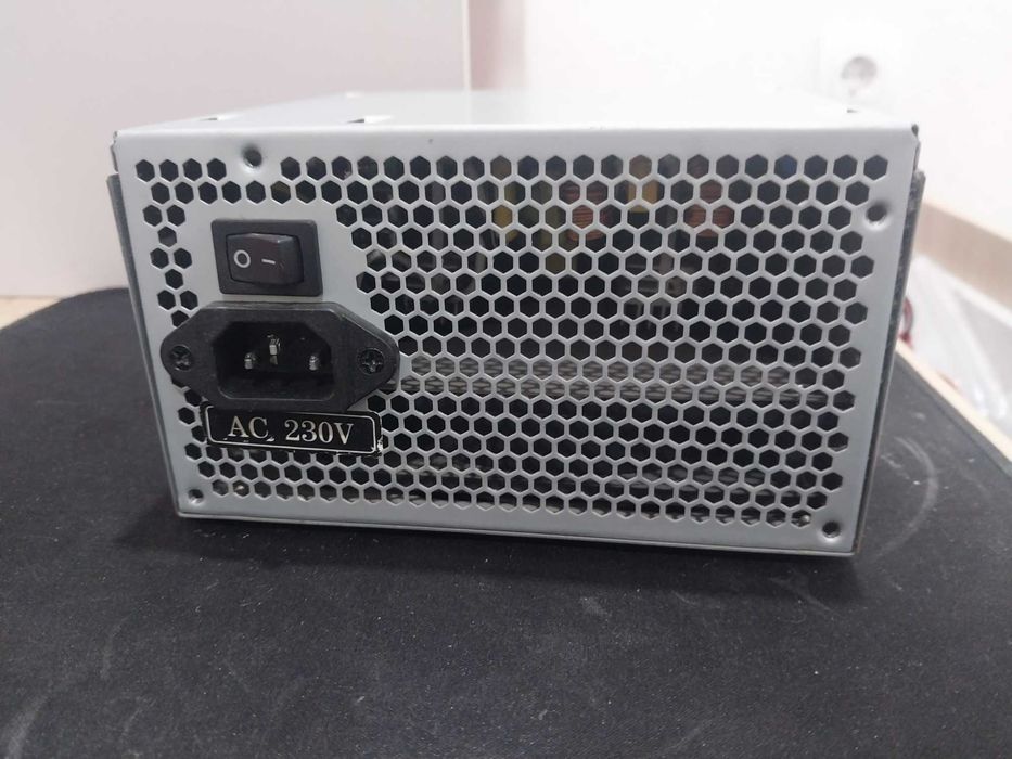 Продам блок питания для компьютера