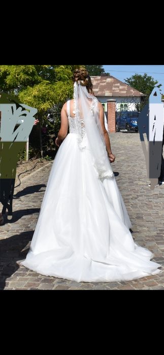 Vând roche de mireasa