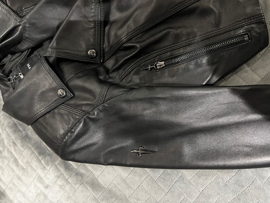 Кожено яке Cesare Paciotti и Rockeds