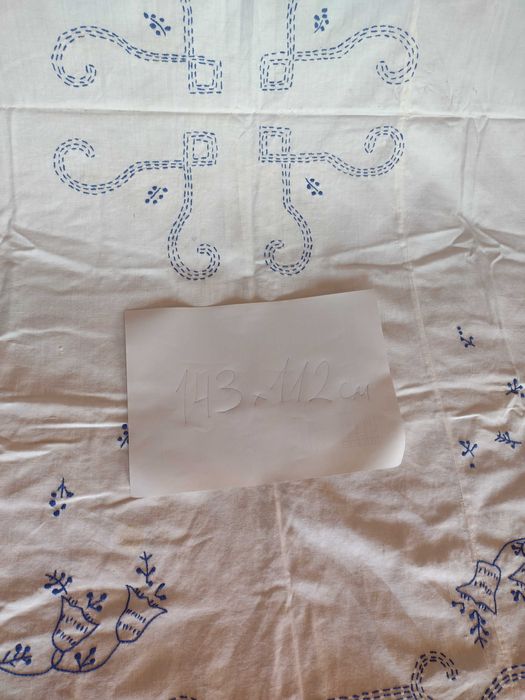 Старовремска текстилна украса за стена