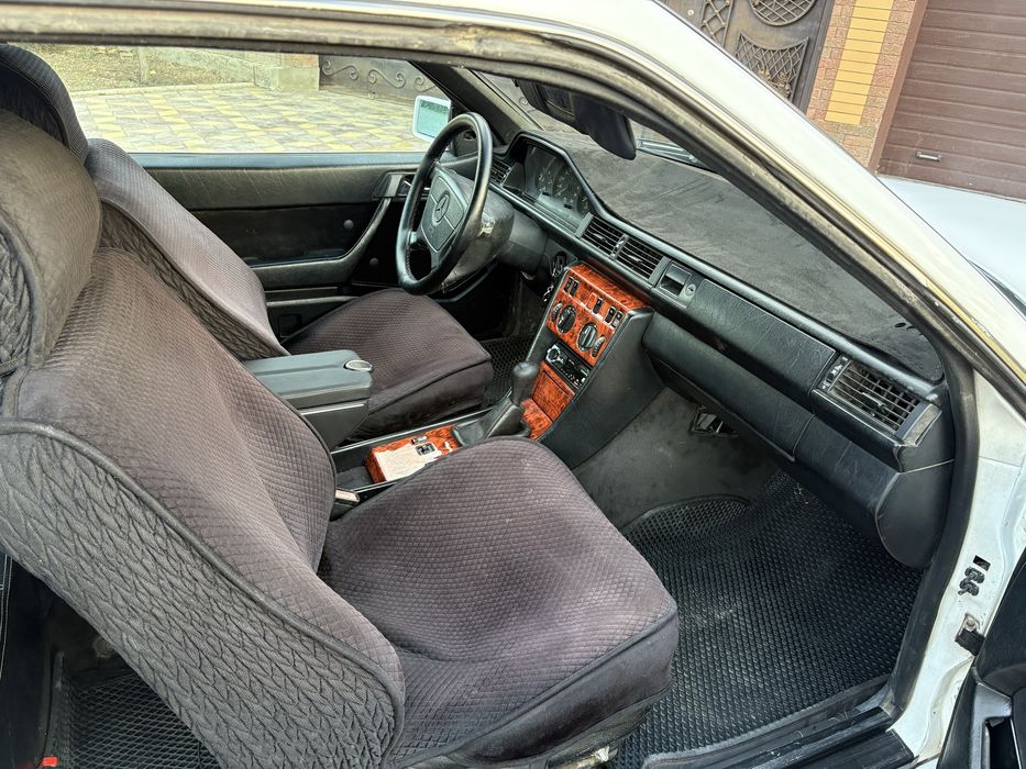 Продается Mercedes w124 Купе