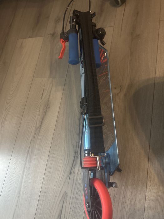 Oxelo Mid 5 second hand, pliabil, foarte bun pentru oraș