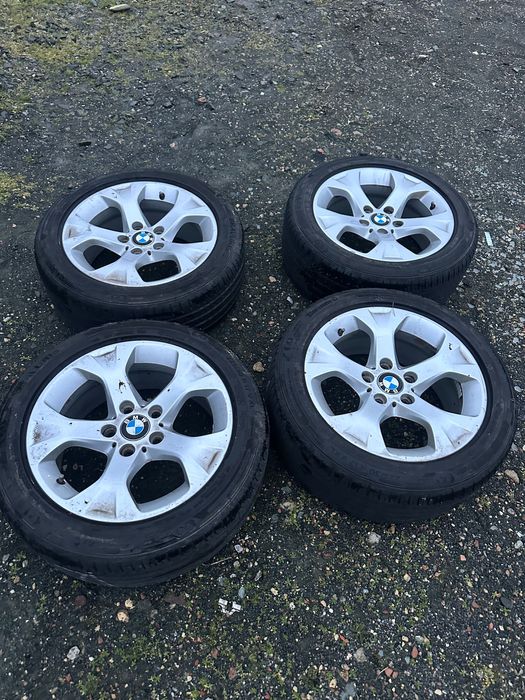 Гуми с Джанти за BMW