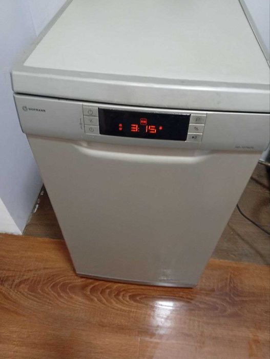 Посудомоечная машина Hofmann, б/у в отличном рабочем состоянии 350у.е