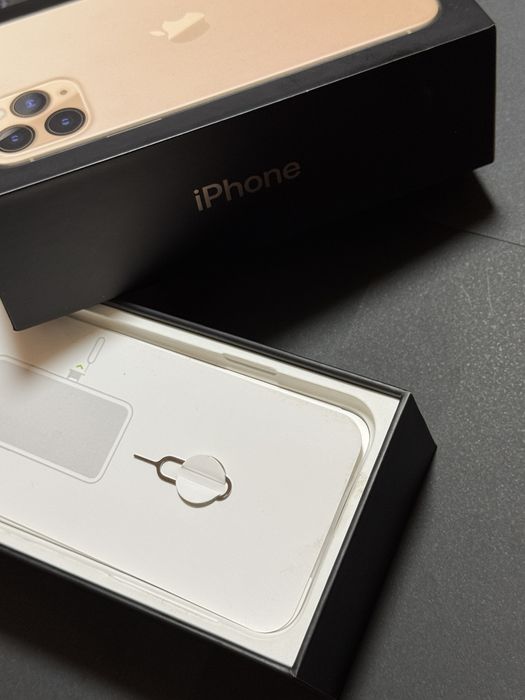 Cutie IPhone 11 pro Gold 64 GB