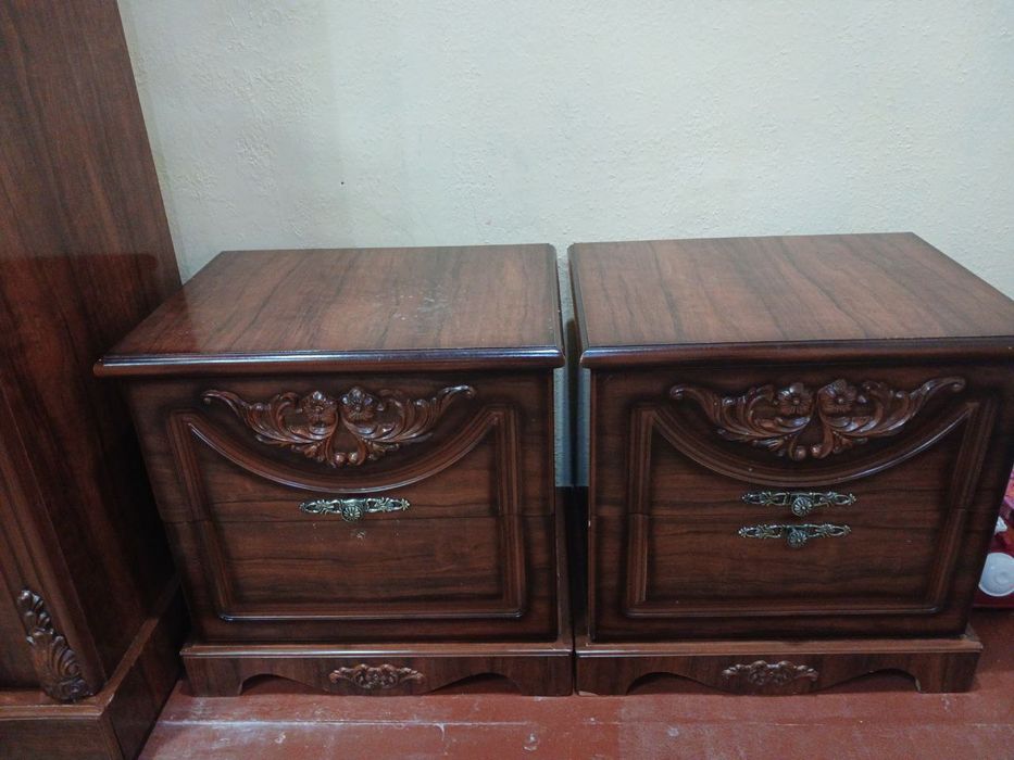 2ta tumba, trimo, divan, shkaf