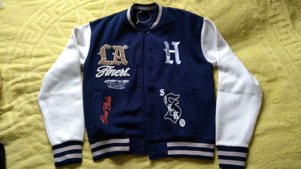 Куртка бомбер новая