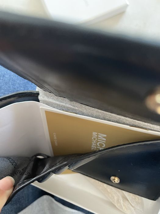 Портмоне Michael Kors. Чисто ново.
