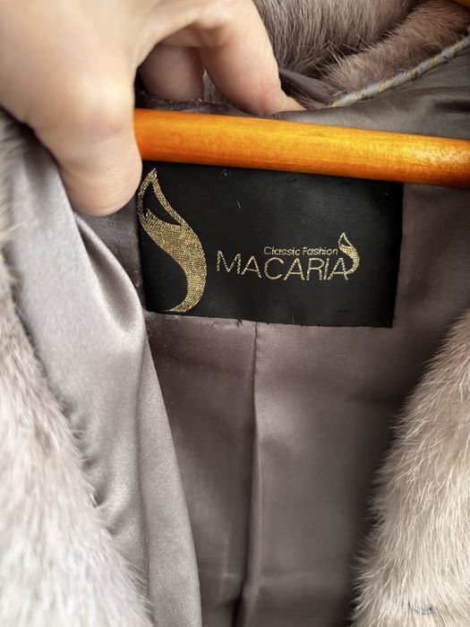 Продам норковую шубу.