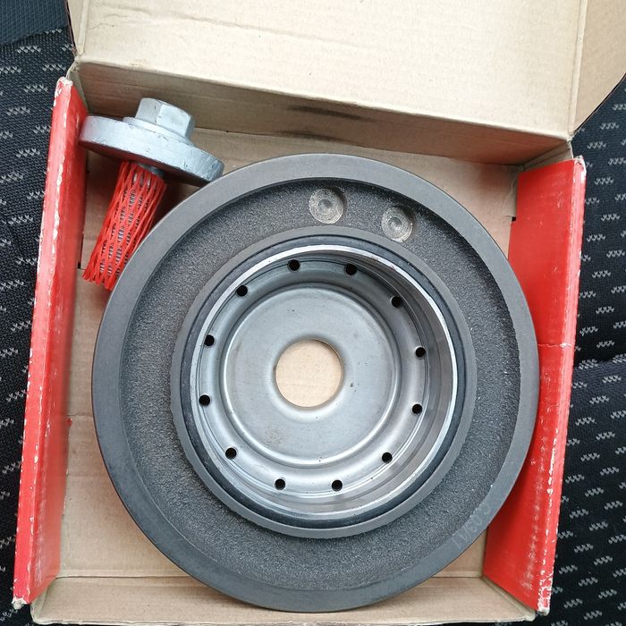 Fulie curea Nissan renault