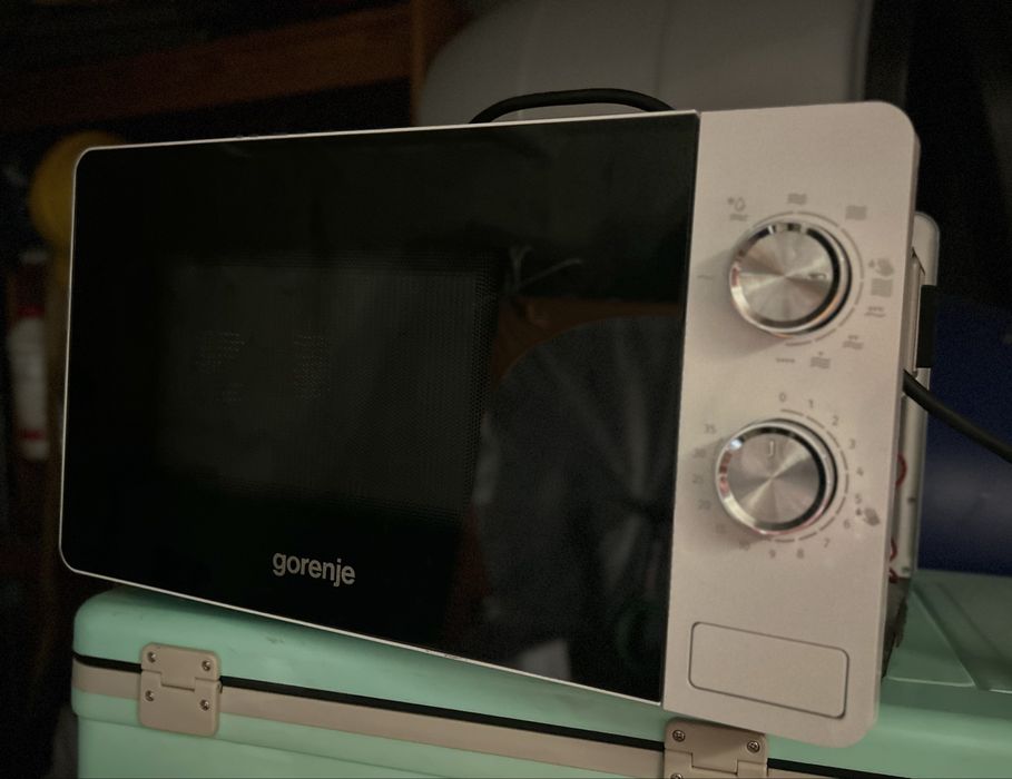 Микровълнова печка Gorenje MO20E2W