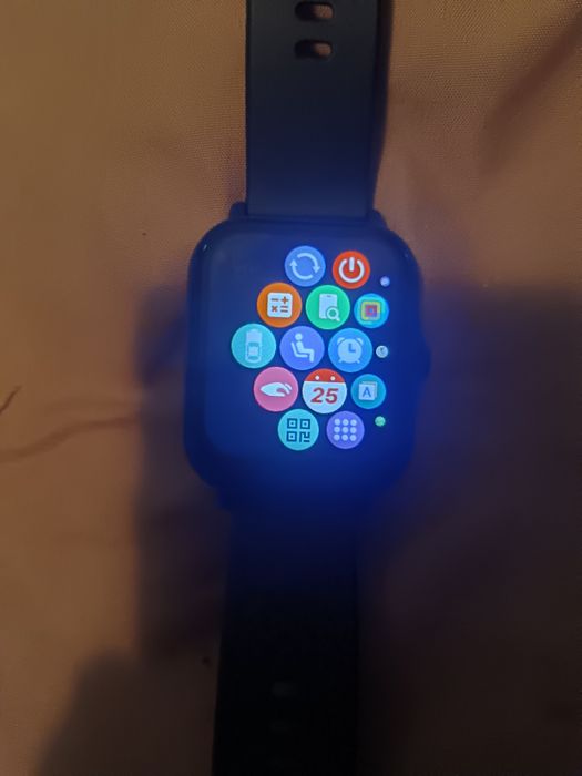 Ceas smartwatch – apeluri, notificari, joc, compatibil Android si iPhone