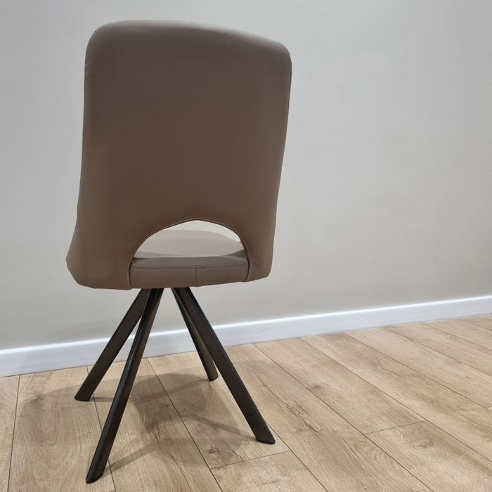 Продаются стулья для гостиной