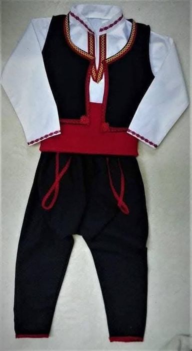 Бебешки и детски народни носии -от 68 до 152р