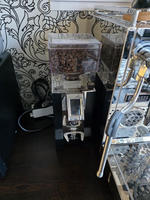 Уникална кафе машина