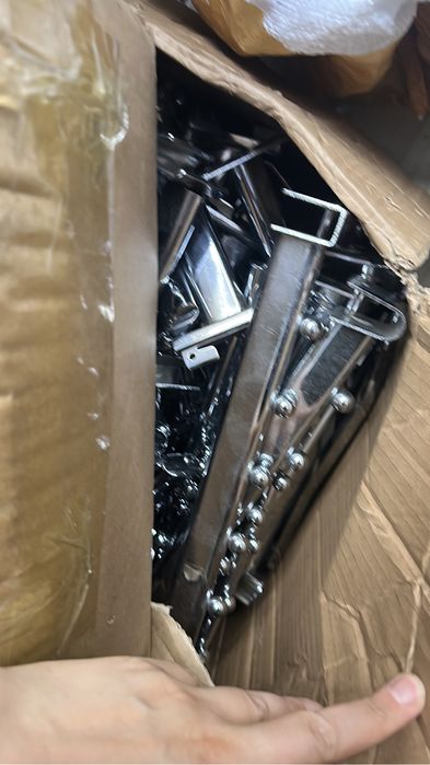 Продам кронштейны для бутика