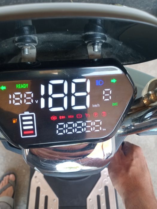 Луйанг електроскутер сотилади