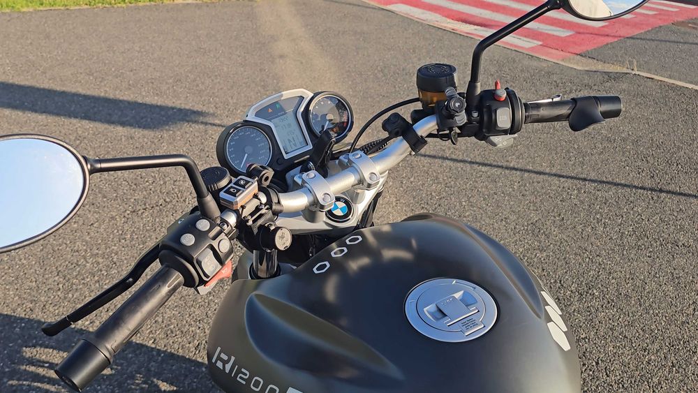 BMW R1200R k27 2012
