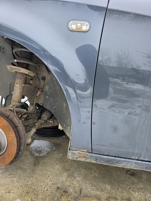 Aripa Seat Leon 2006